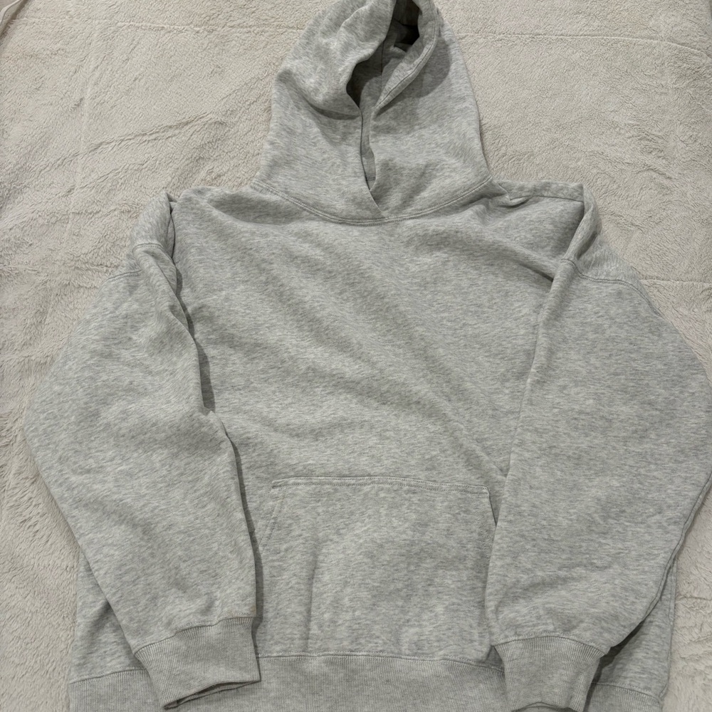 light gray hollister oversized hoodie